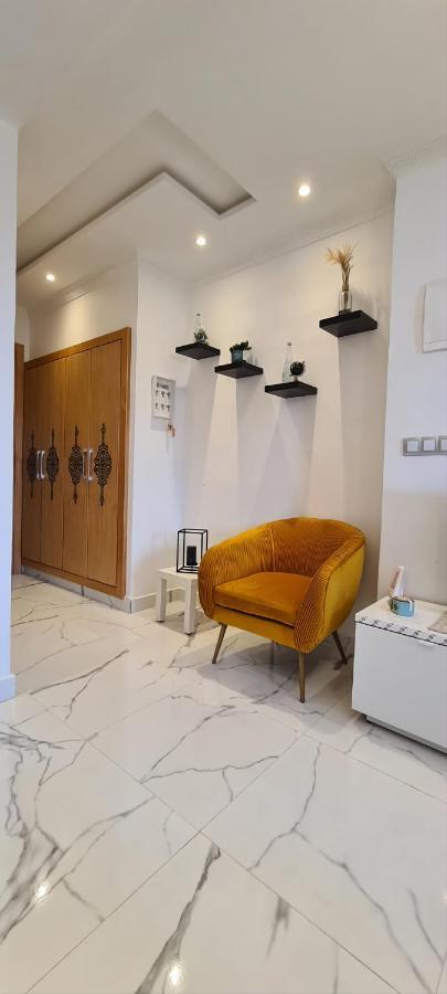 Luxueux Appartement Downtown Рабат Екстериор снимка