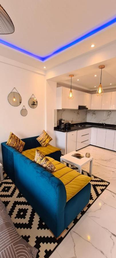 Luxueux Appartement Downtown Рабат Екстериор снимка